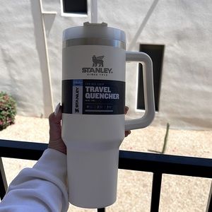 Stanley 40oz Quencher, CREAM